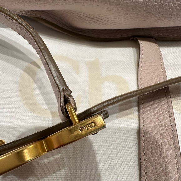 Chloe Marcie Medium Taupe Leather Crossbody Saddle Bag - Picture 12 of 12